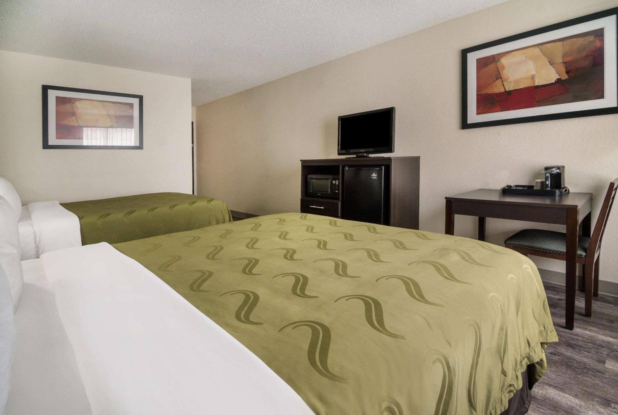 Quality & - Hotel