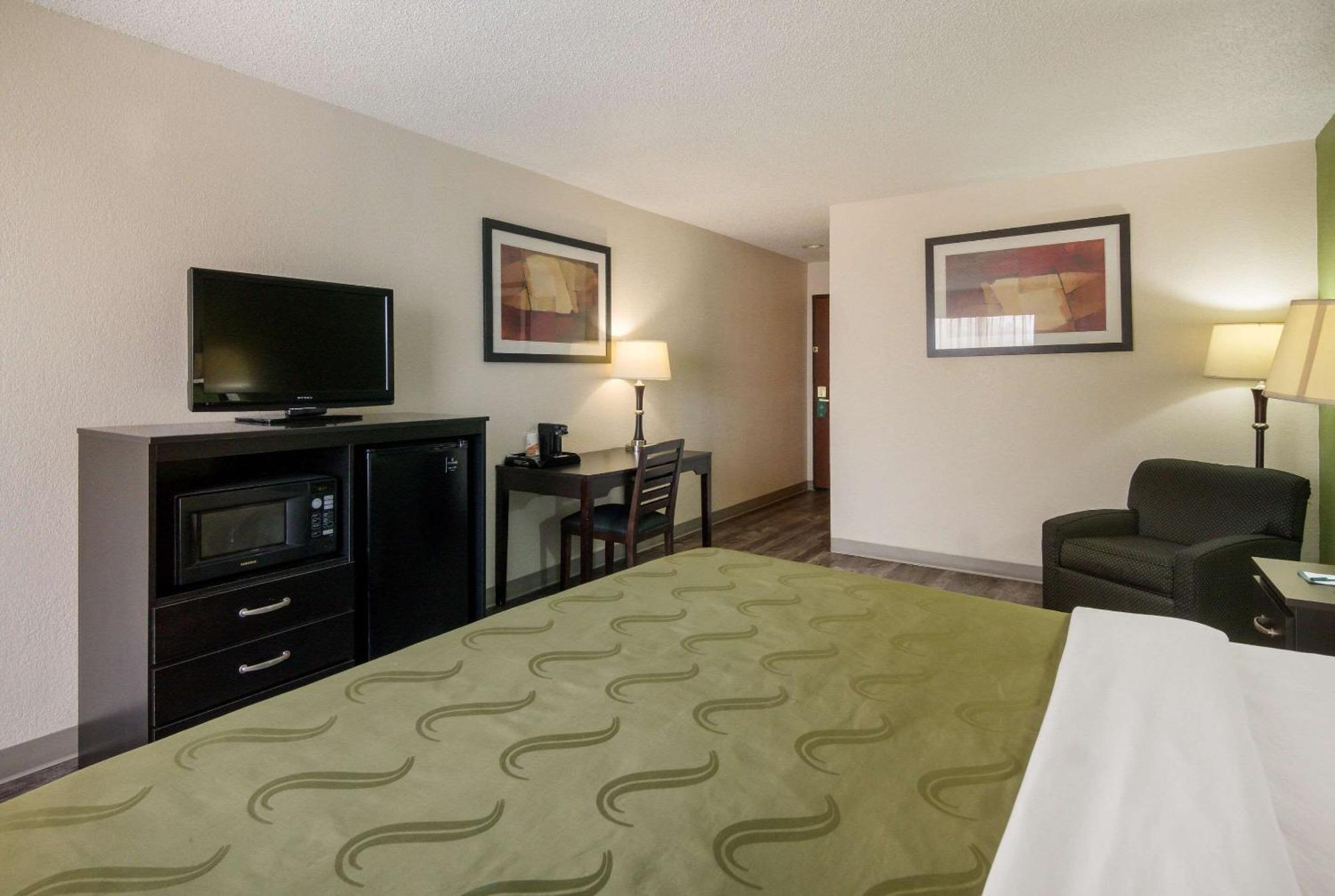 Quality & - Hotel 2*