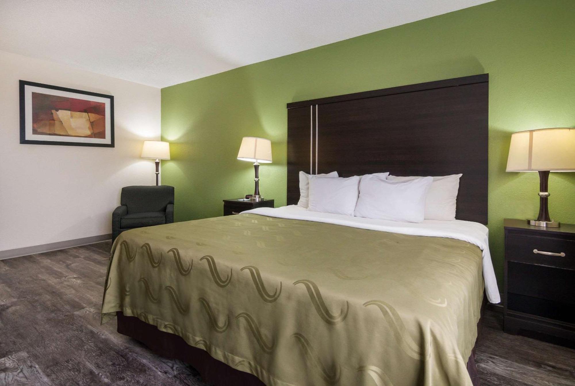 Quality & - Hotel