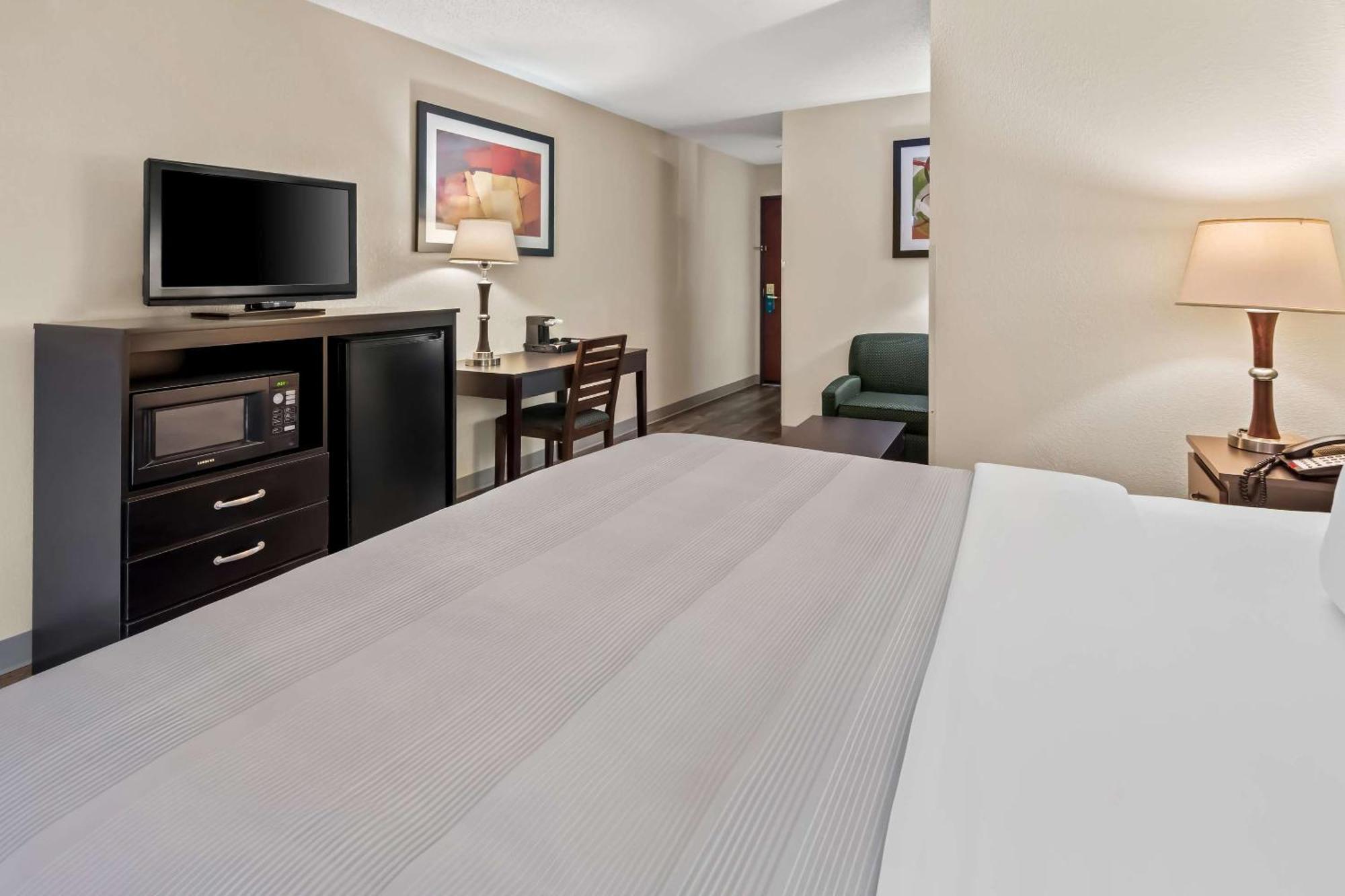 Quality & - Hotel